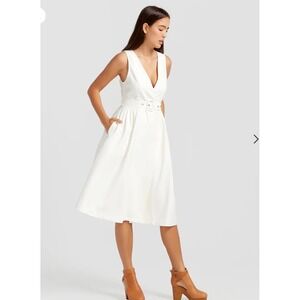 NWT Belle & Bloom Miss Independence Midi‎ Dress - Off-White - Size M